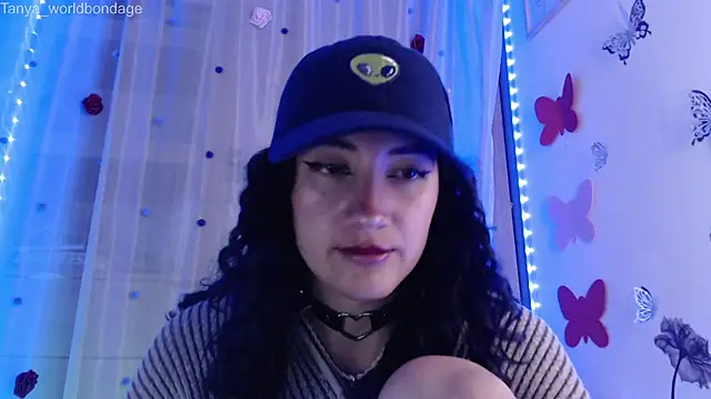 Tanya WorldBondage online show from April 2026 01:11:02 AM