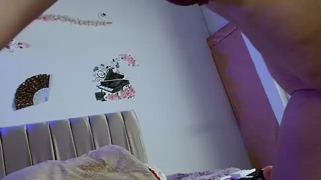 Snapshot of Sexylove_1977 chatting on November 2025 04:11:01 AM Sexylove 1977 online show from November 2025 04:11:01 AM