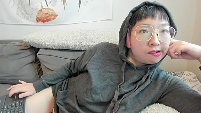 luxgray online show from January 2026 08:45:02 PM