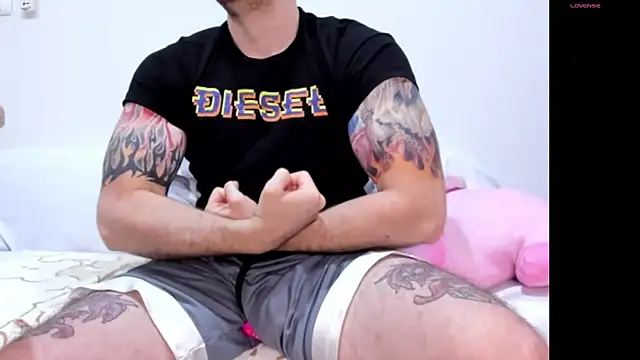 JayXCee Official online show from December 2024 03:36:02 PM