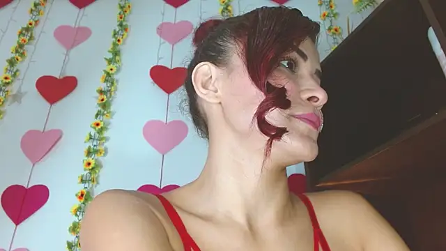 Darliin G online show from February 2025 08:15:02 PM