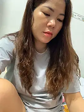 Snapshot of Baby-bigtits chatting on February 2025 12:06:02 PM Baby-bigtits online show from February 2025 12:06:02 PM