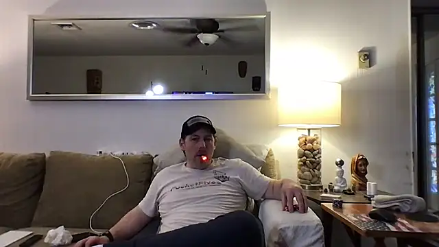 Snapshot of Rock_Pierce chatting on April 2026 07:05:01 PM Rock Pierce online show from April 2026 07:05:01 PM