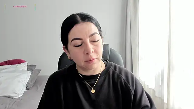 Im coco online show from November 2025 12:16:01 PM