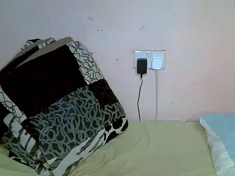 sweet rozie online show from October 2025 04:59:01 AM