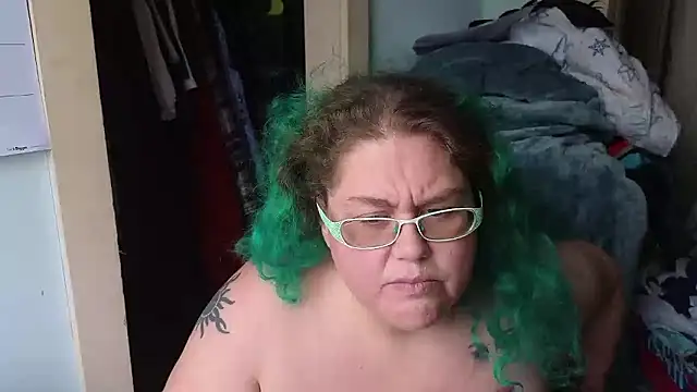 EmberCum online show from January 2026 03:59:01 PM