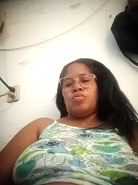 Arleth Mars online show from November 2025 04:07:01 PM