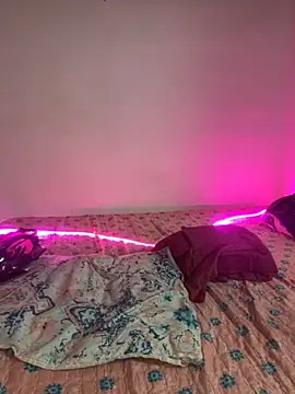 aliensexy online show from November 2025 09:03:02 PM