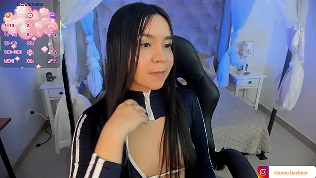 Hanna  Becker  online show from February 2026 12:17:01 AM