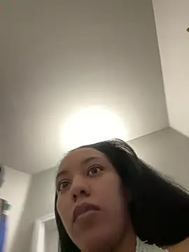 Snapshot of juicyyy323 chatting on December 2024 12:18:01 AM juicyyy323 online show from December 2024 12:18:01 AM