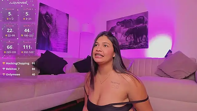 Snapshot of alaia7h chatting on February 2025 06:42:02 AM alaia7h online show from February 2025 06:42:02 AM