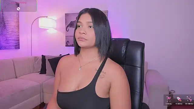 Snapshot of alaia7h chatting on October 2025 07:35:02 PM alaia7h online show from October 2025 07:35:02 PM