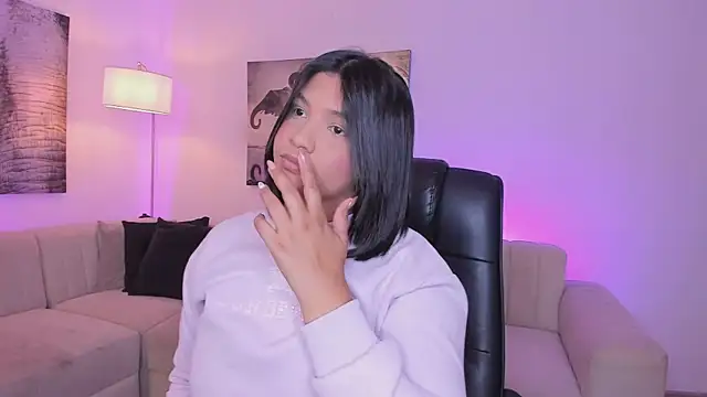 Snapshot of alaia7h chatting on November 2025 07:35:01 PM alaia7h online show from November 2025 07:35:01 PM