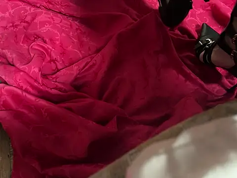 Snapshot of alexheels_boots chatting on September 2025 03:56:02 PM alexheels boots online show from September 2025 03:56:02 PM