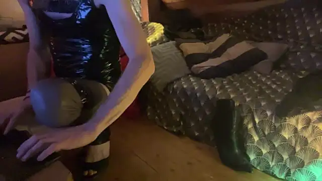 Snapshot of alexheels_boots chatting on October 2025 04:53:02 PM alexheels boots online show from October 2025 04:53:02 PM