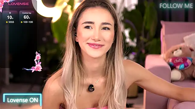 EmilyRaymont online show from September 2025 06:07:01 AM