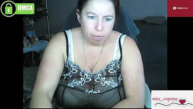 Snapshot of miss_coquine chatting on December 2025 08:34:01 AM miss coquine online show from December 2025 08:34:01 AM