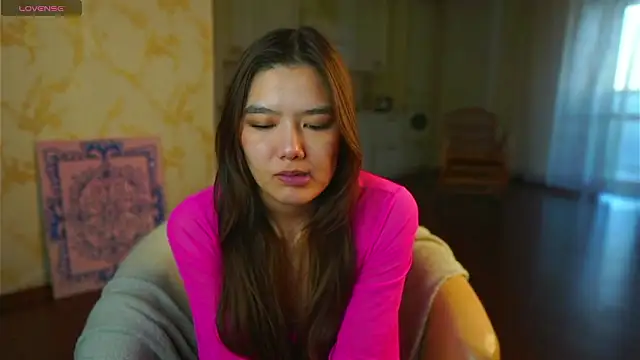 Snapshot of EmmaFisherf chatting on March 2026 03:32:02 AM EmmaFisherf online show from March 2026 03:32:02 AM