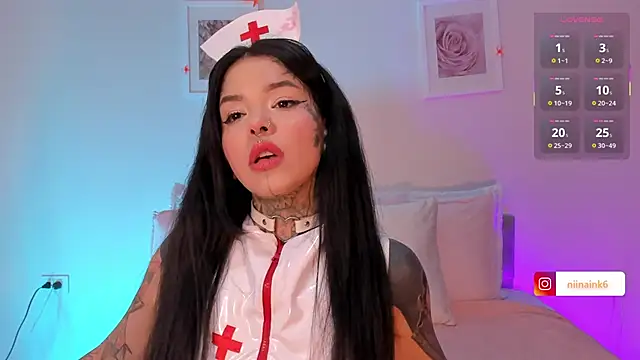 NinaInk online show from October 2025 01:39:01 PM