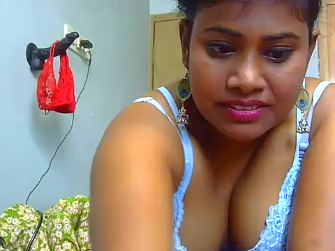 sexy roma online show from December 2024 08:49:02 AM