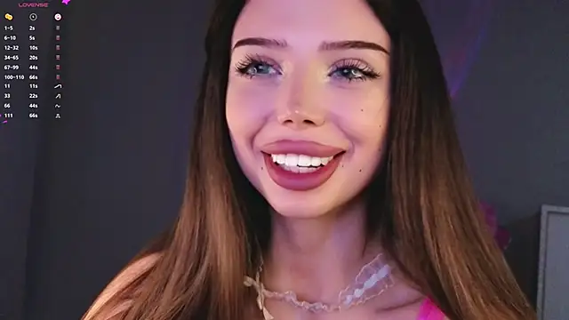 Jessie Johns online show from April 2026 06:25:01 PM