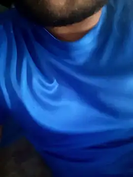 Snapshot of wildboy_simon chatting on December 2024 01:40:01 PM wildboy simon online show from December 2024 01:40:01 PM