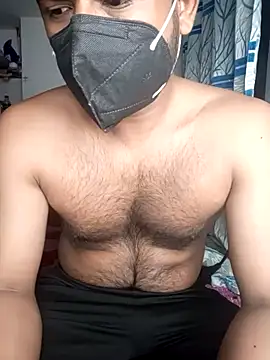 Snapshot of wildboy_simon chatting on January 2025 03:07:02 PM wildboy simon online show from January 2025 03:07:02 PM