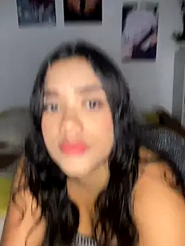 Snapshot of ElaEndez_ chatting on November 2025 10:31:02 PM ElaEndez online show from November 2025 10:31:02 PM