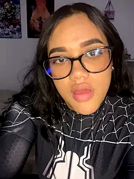 Snapshot of ElaEndez_ chatting on November 2025 02:56:01 AM ElaEndez online show from November 2025 02:56:01 AM