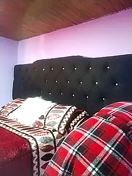 Camille rose  online show from November 2025 03:34:02 PM