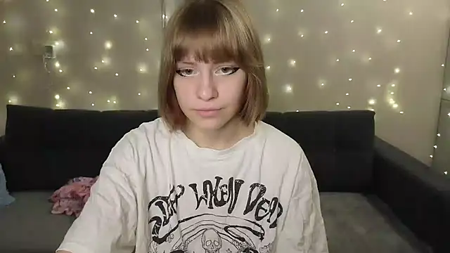 HermioneHHH online show from December 2024 06:12:01 PM