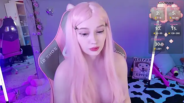 White kitty01 online show from April 2026 03:02:01 PM