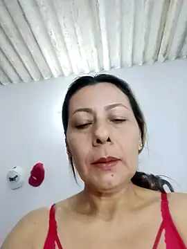 Snapshot of Mia-funny20 chatting on January 2025 02:14:02 PM Mia-funny20 online show from January 2025 02:14:02 PM