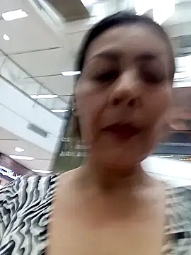 Snapshot of Mia-funny20 chatting on February 2025 08:35:02 PM Mia-funny20 online show from February 2025 08:35:02 PM