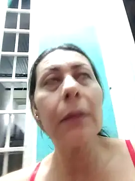 Snapshot of Mia-funny20 chatting on February 2025 08:11:02 PM Mia-funny20 online show from February 2025 08:11:02 PM