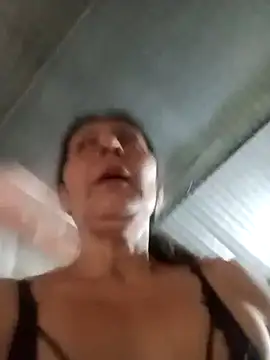 Snapshot of Mia-funny20 chatting on February 2025 07:48:02 PM Mia-funny20 online show from February 2025 07:48:02 PM