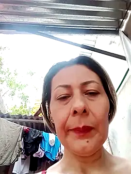 Snapshot of Mia-funny20 chatting on February 2025 02:19:02 PM Mia-funny20 online show from February 2025 02:19:02 PM