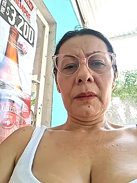 Snapshot of Mia-funny20 chatting on September 2025 06:53:02 PM Mia-funny20 online show from September 2025 06:53:02 PM