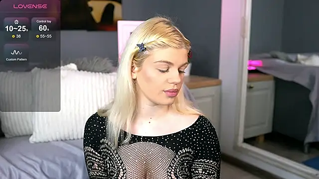 Snapshot of JosephineBlairs chatting on January 2025 06:46:02 AM JosephineBlairs online show from January 2025 06:46:02 AM