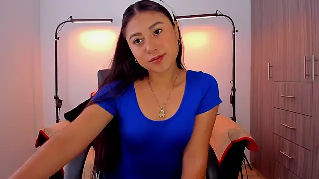 Snapshot of cloy_baby__ chatting on September 2025 11:43:02 AM cloy baby online show from September 2025 11:43:02 AM