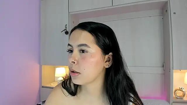 Snapshot of valerymeyerr chatting on October 2025 04:13:02 AM valerymeyerr online show from October 2025 04:13:02 AM