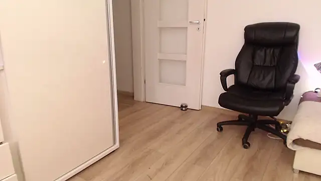 amberdoll4u online show from February 2025 09:35:01 AM