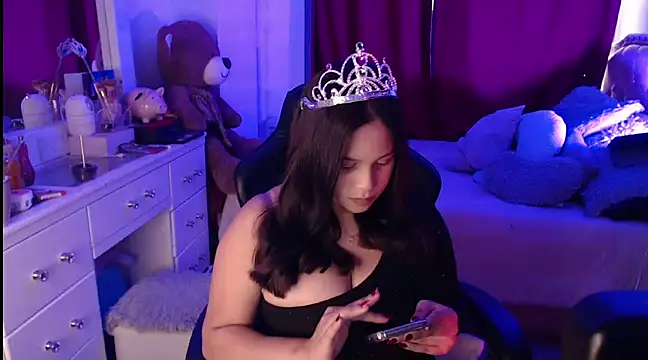 Snapshot of Beamber_ chatting on December 2024 10:02:02 PM Beamber  online show from December 2024 10:02:02 PM