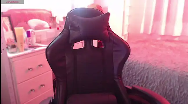 Snapshot of Beamber_ chatting on March 2025 10:44:01 AM Beamber  online show from March 2025 10:44:01 AM