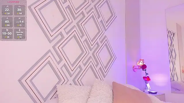 Snapshot of _CurlyGirl_ chatting on February 2025 10:59:02 PM CurlyGirl online show from February 2025 10:59:02 PM