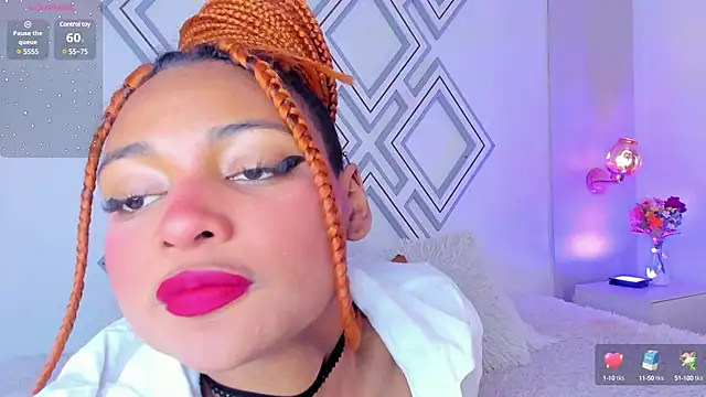 Snapshot of _CurlyGirl_ chatting on March 2025 08:22:01 PM CurlyGirl online show from March 2025 08:22:01 PM