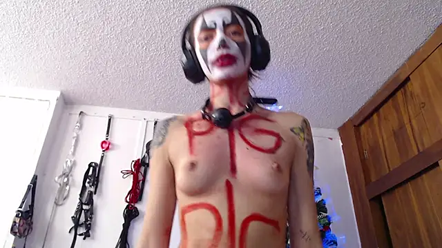 Eloise-brown online show from January 2025 10:03:01 PM