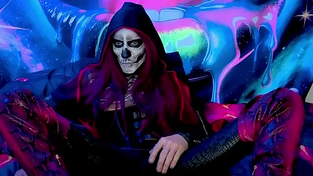 LuvNuk online show from November 2025 04:58:02 AM