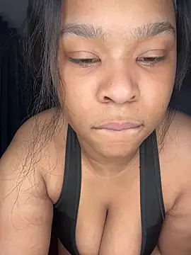 MissAriisback online show from September 2025 04:56:01 AM