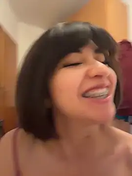 Snapshot of BitchyBratxxx chatting on February 2026 03:37:02 PM BitchyBratxxx online show from February 2026 03:37:02 PM